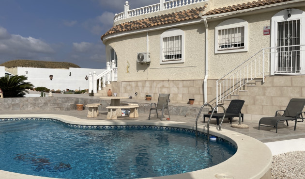 Reventa - Villa - Camposol - Inland