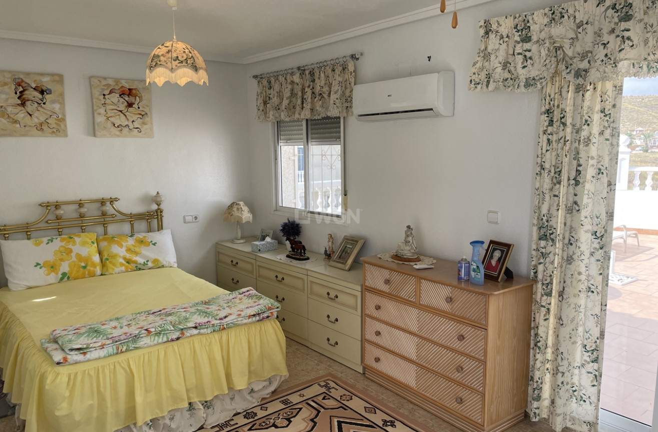 Reventa - Villa - Camposol - Inland