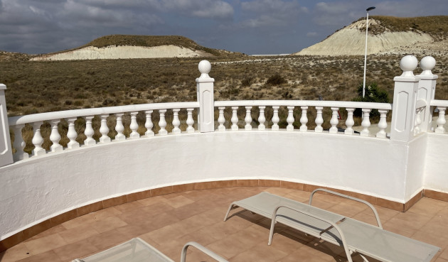 Reventa - Villa - Camposol - Inland