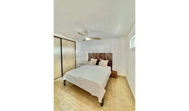 Odsprzedaż - Mieszkanie w bloku - Benidorm - Costa Blanca