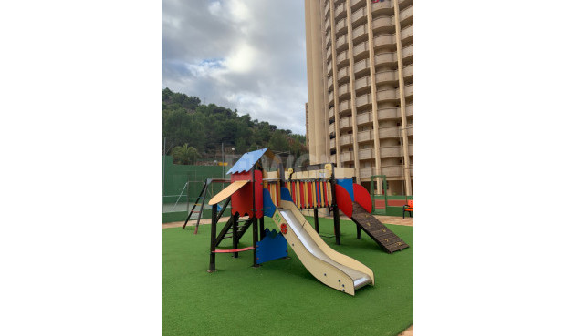Odsprzedaż - Mieszkanie w bloku - Benidorm - Costa Blanca
