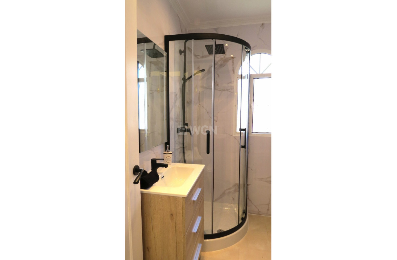 Wiederverkauf - Wohnung - Orihuela Costa - Costa Blanca