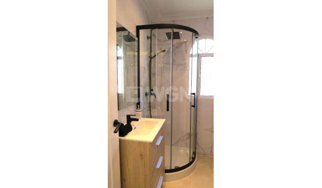 Wiederverkauf - Wohnung - Orihuela Costa - Costa Blanca