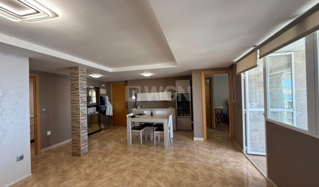 Odsprzedaż - Mieszkanie w bloku - Benidorm - Costa Blanca