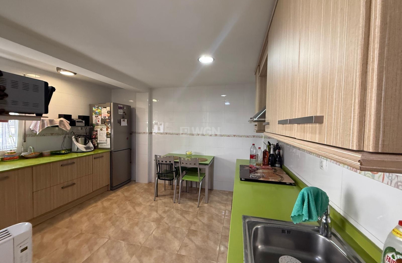 Odsprzedaż - Mieszkanie w bloku - Benidorm - Costa Blanca