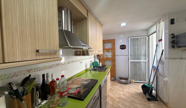 Odsprzedaż - Mieszkanie w bloku - Benidorm - Costa Blanca