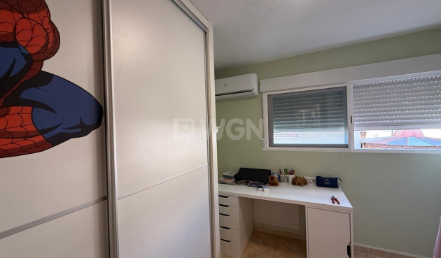 Odsprzedaż - Mieszkanie w bloku - Benidorm - Costa Blanca