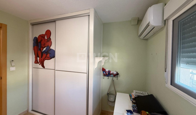 Odsprzedaż - Mieszkanie w bloku - Benidorm - Costa Blanca