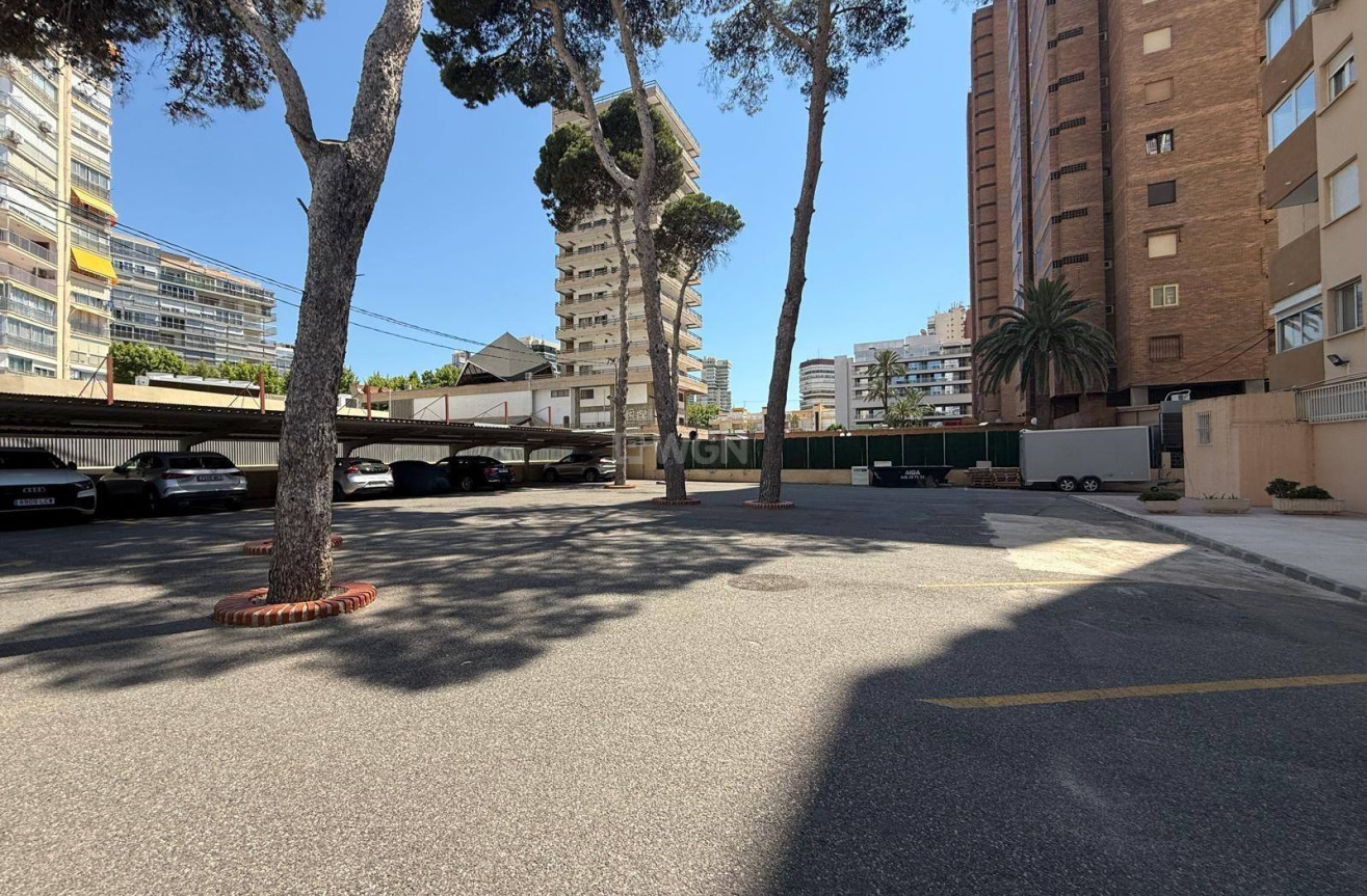 Odsprzedaż - Mieszkanie w bloku - Benidorm - Costa Blanca