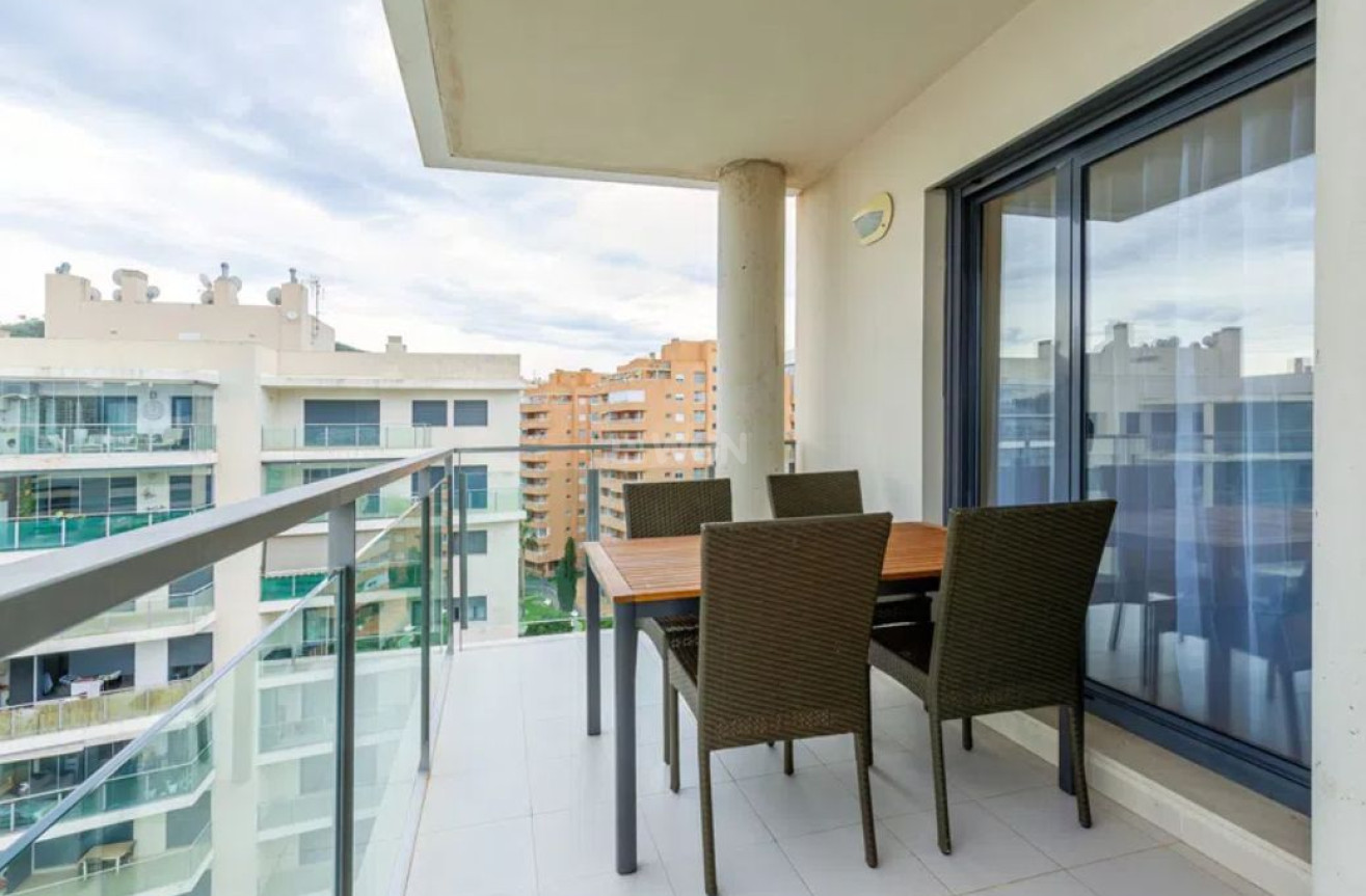 Resale - Apartment / flat - Villajoyosa - Costa Blanca