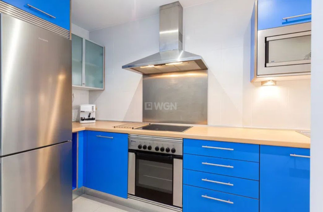 Resale - Apartment / flat - Villajoyosa - Costa Blanca