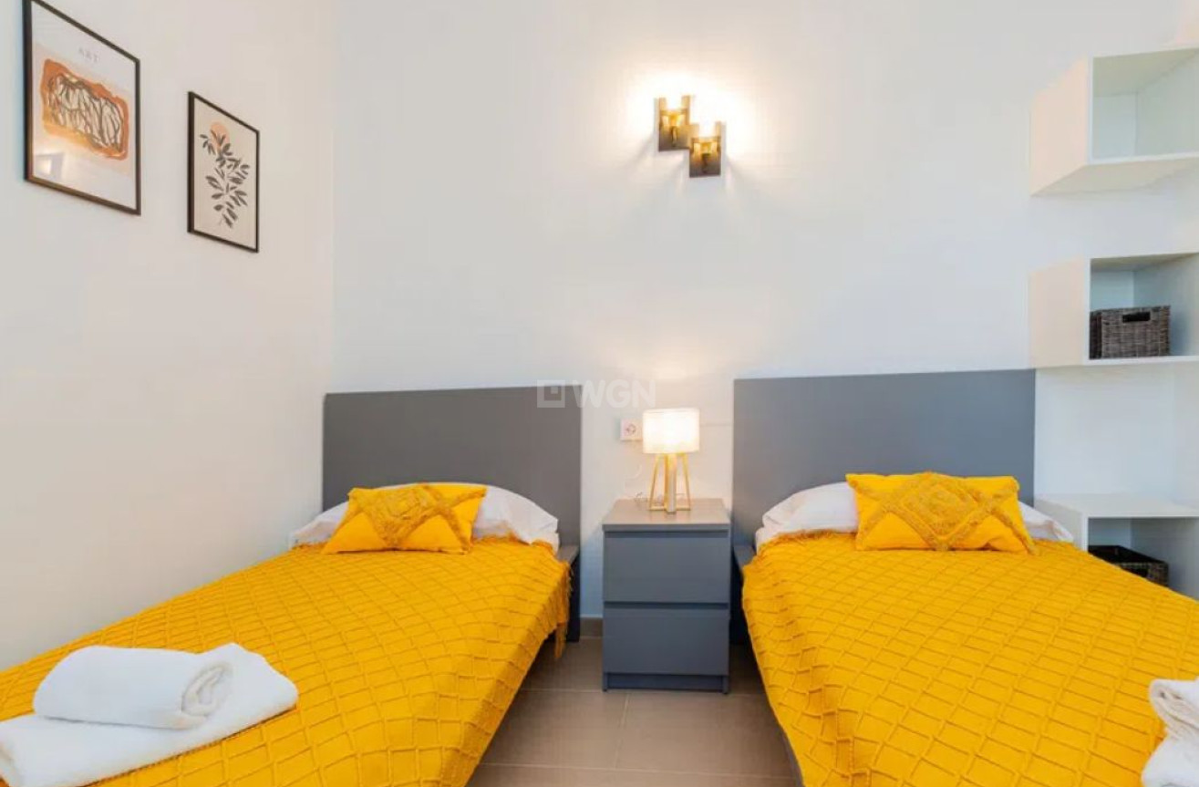 Resale - Apartment / flat - Villajoyosa - Costa Blanca