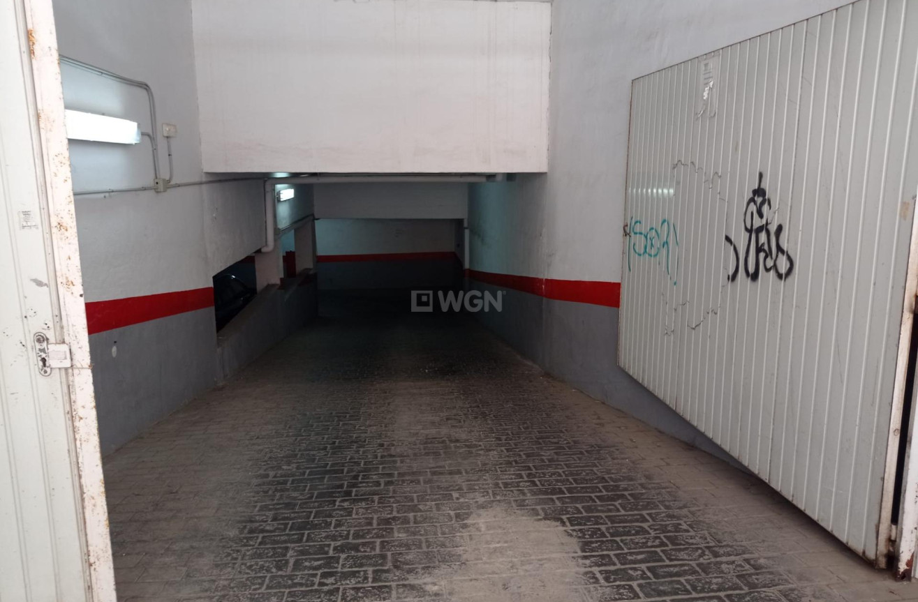 Odsprzedaż - Parking - Torrevieja - Playa de los Locos