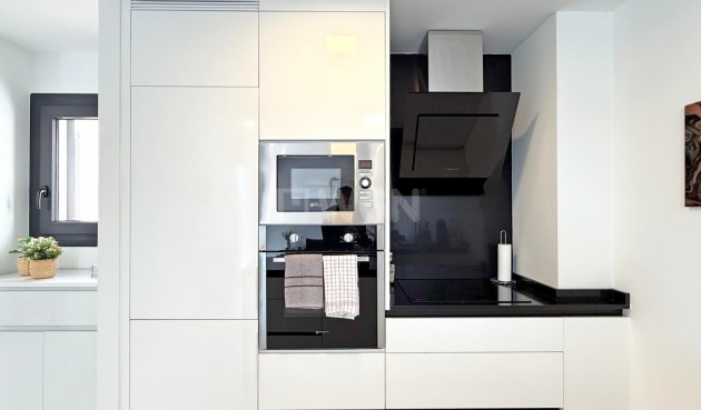 Resale - Apartment / flat - Orihuela Costa - Costa Blanca