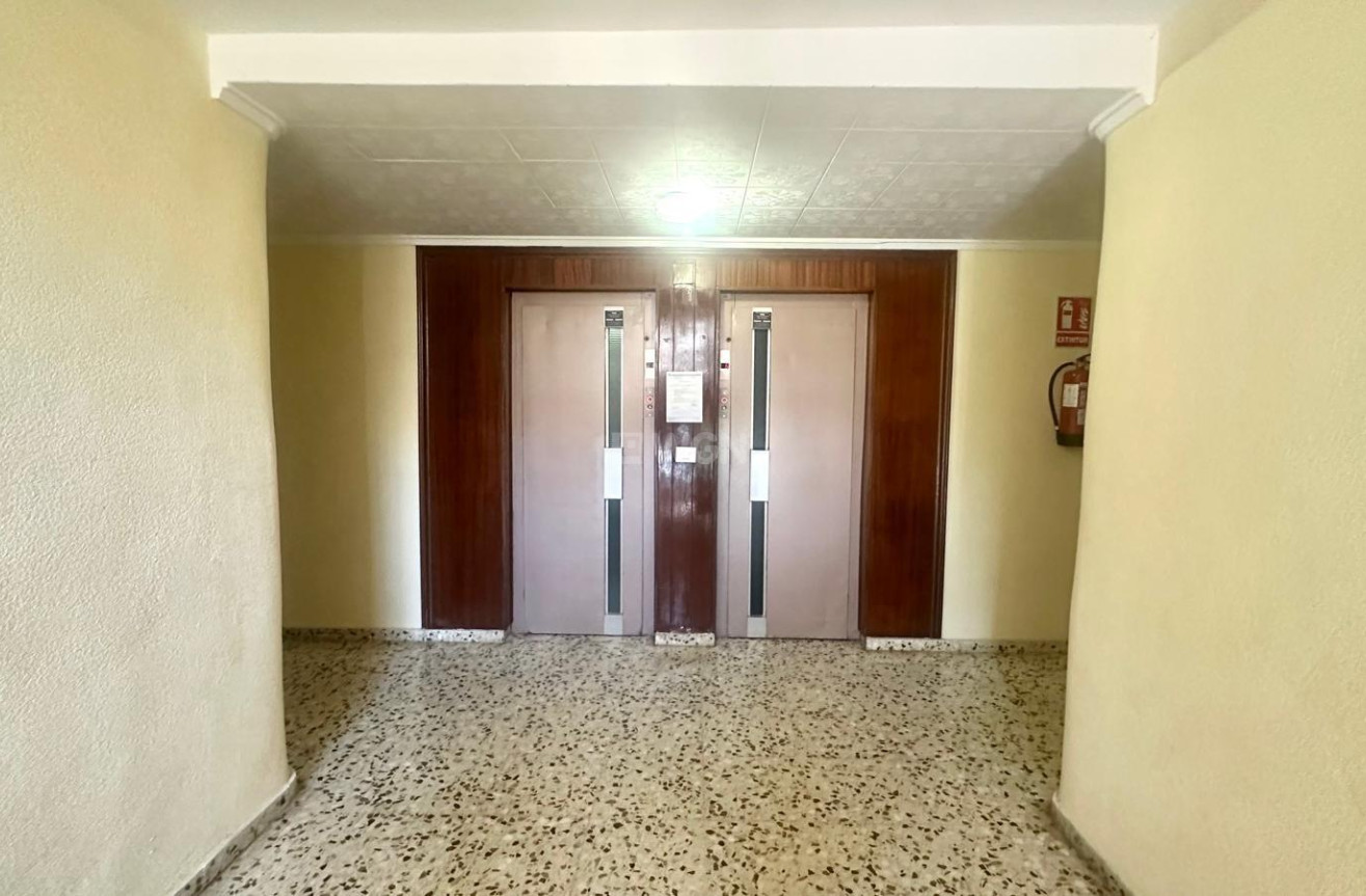 Reventa - Apartamento / piso - Torrevieja - Punta Prima