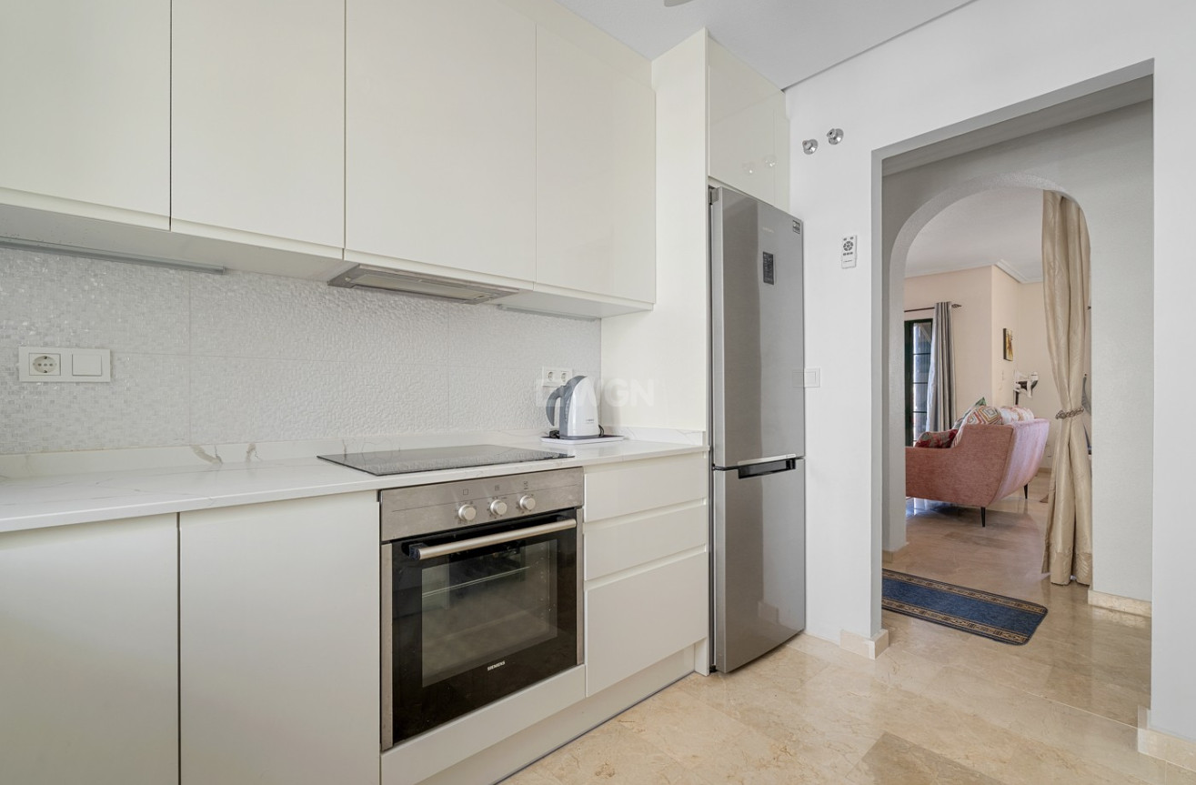 Resale - Villa - Orihuela Costa - Costa Blanca