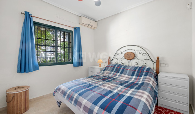 Resale - Villa - Orihuela Costa - Costa Blanca