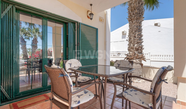 Resale - Villa - Orihuela Costa - Costa Blanca