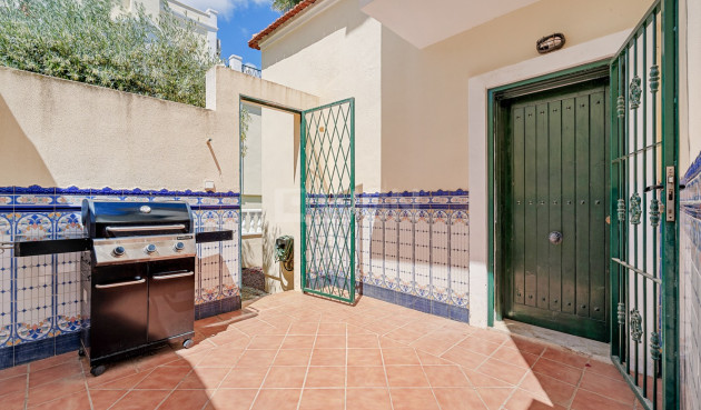 Resale - Villa - Orihuela Costa - Costa Blanca