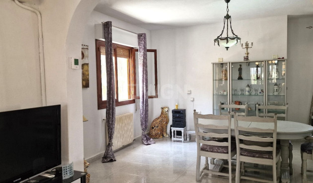 Odsprzedaż - Villa - Orihuela - Inland