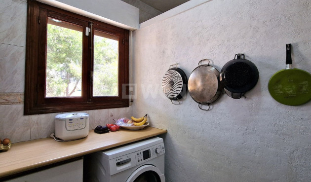 Odsprzedaż - Villa - Orihuela - Inland