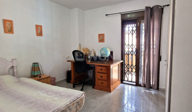 Odsprzedaż - Villa - Orihuela - Inland