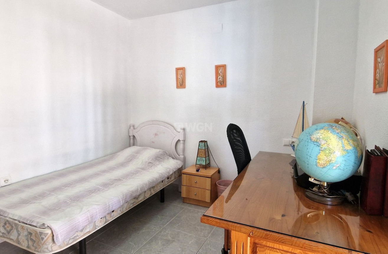 Odsprzedaż - Villa - Orihuela - Inland