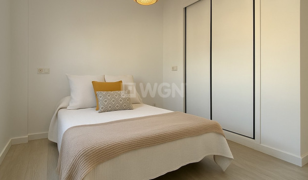 Odsprzedaż - Mieszkanie w bloku - Orihuela Costa - Costa Blanca