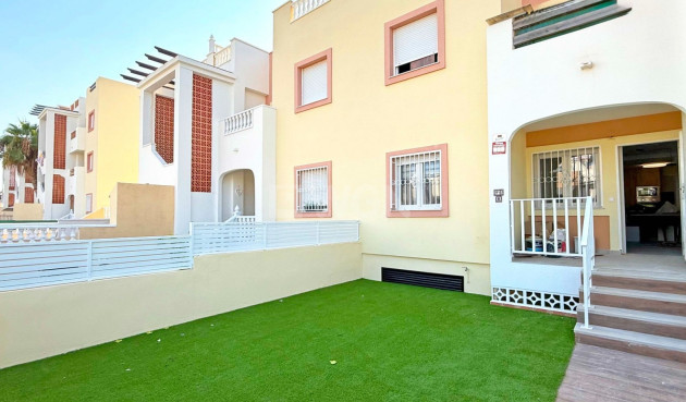 Odsprzedaż - Mieszkanie w bloku - Orihuela Costa - Costa Blanca