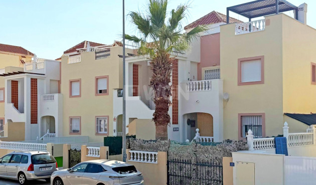 Odsprzedaż - Mieszkanie w bloku - Orihuela Costa - Costa Blanca