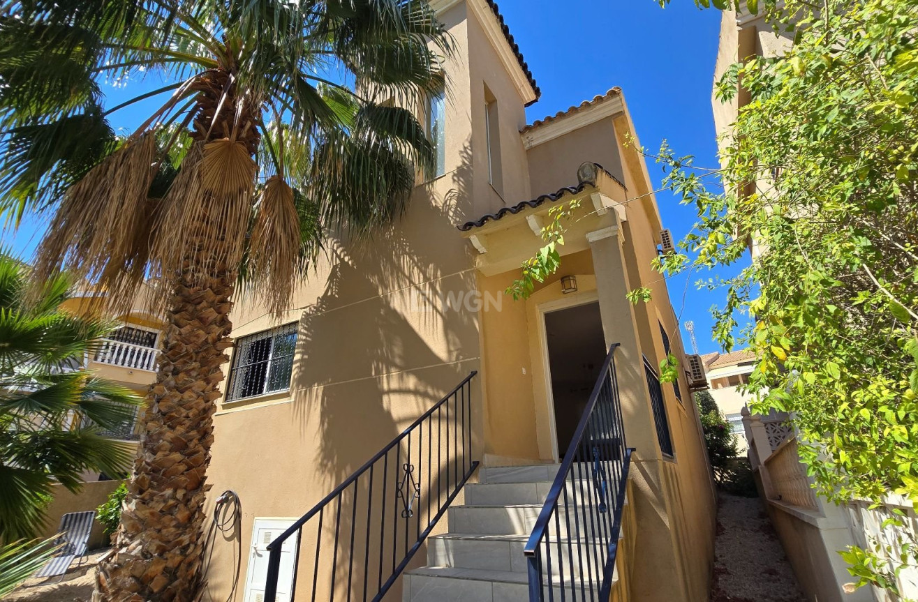 Reventa - Villa - Orihuela - Inland