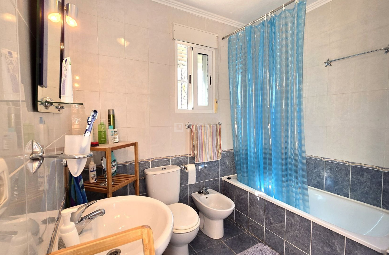 Reventa - Villa - Orihuela - Inland