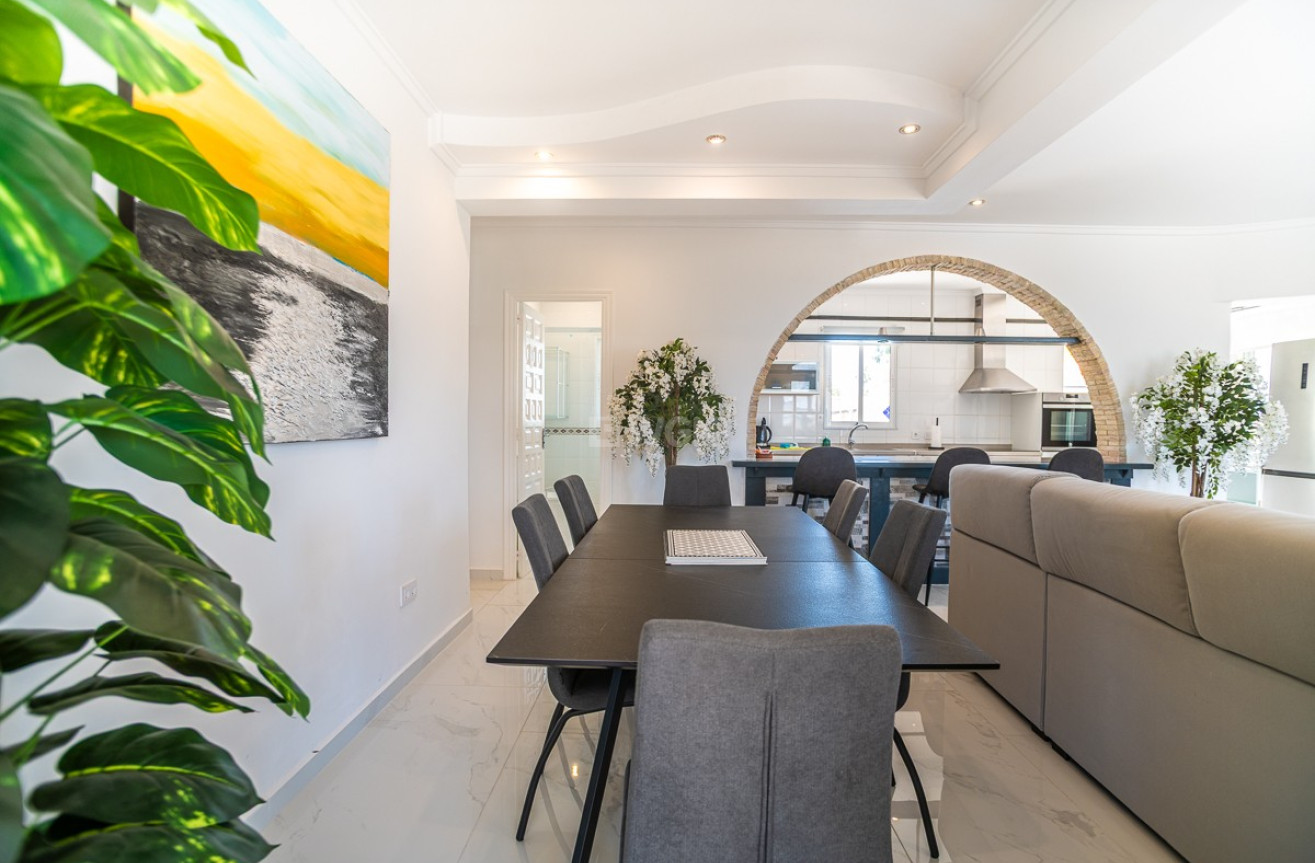 Odsprzedaż - Villa - Torrevieja - Costa Blanca