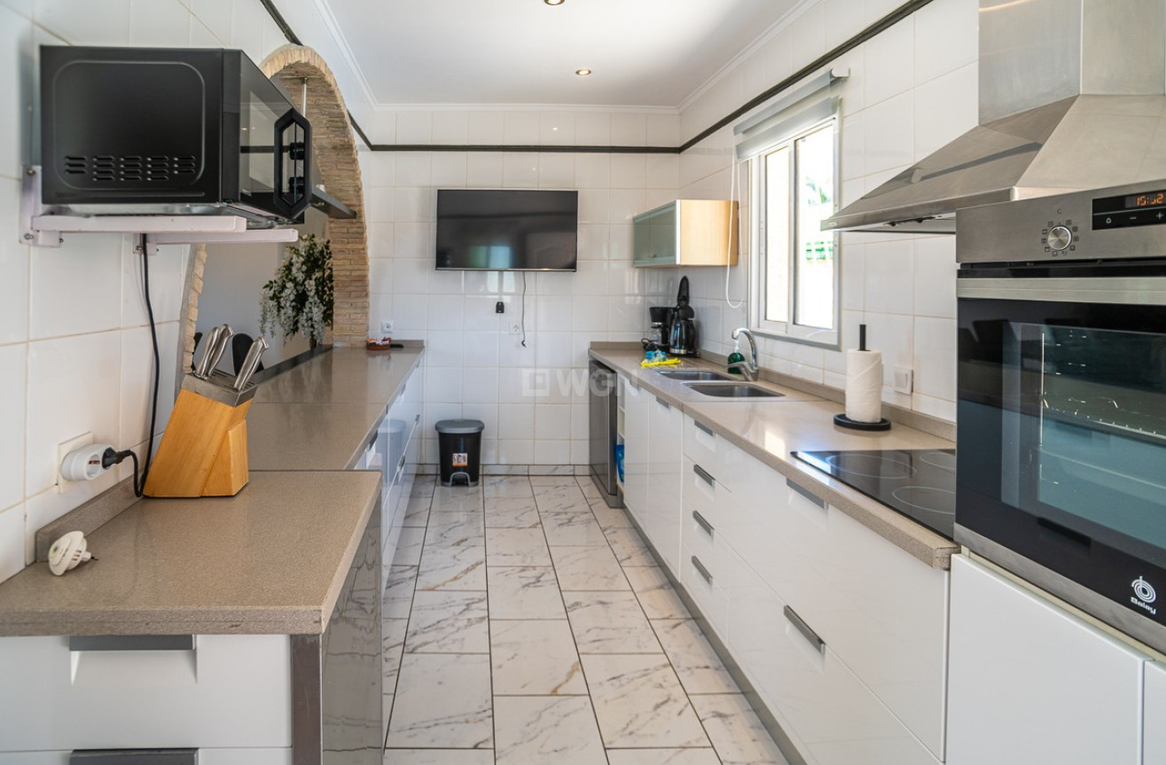 Odsprzedaż - Villa - Torrevieja - Costa Blanca