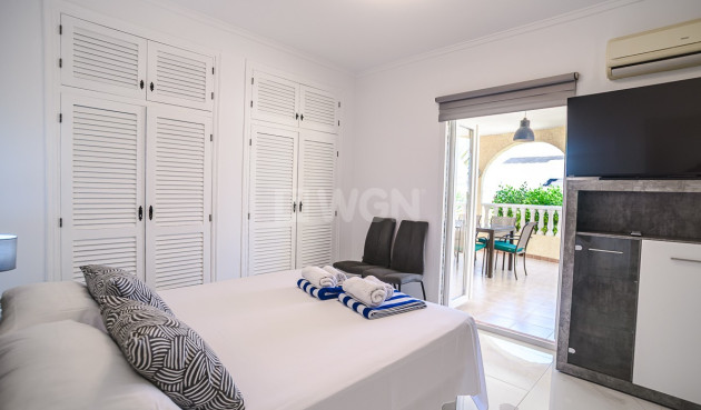 Odsprzedaż - Villa - Torrevieja - Costa Blanca