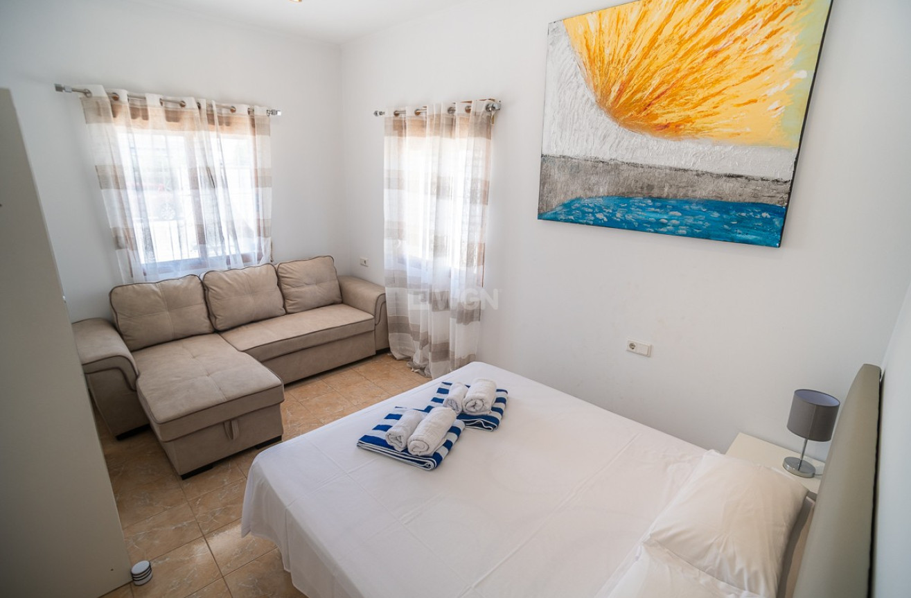 Odsprzedaż - Villa - Torrevieja - Costa Blanca