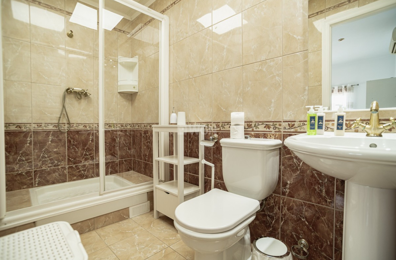 Odsprzedaż - Villa - Torrevieja - Costa Blanca