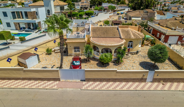Odsprzedaż - Villa - Torrevieja - Costa Blanca