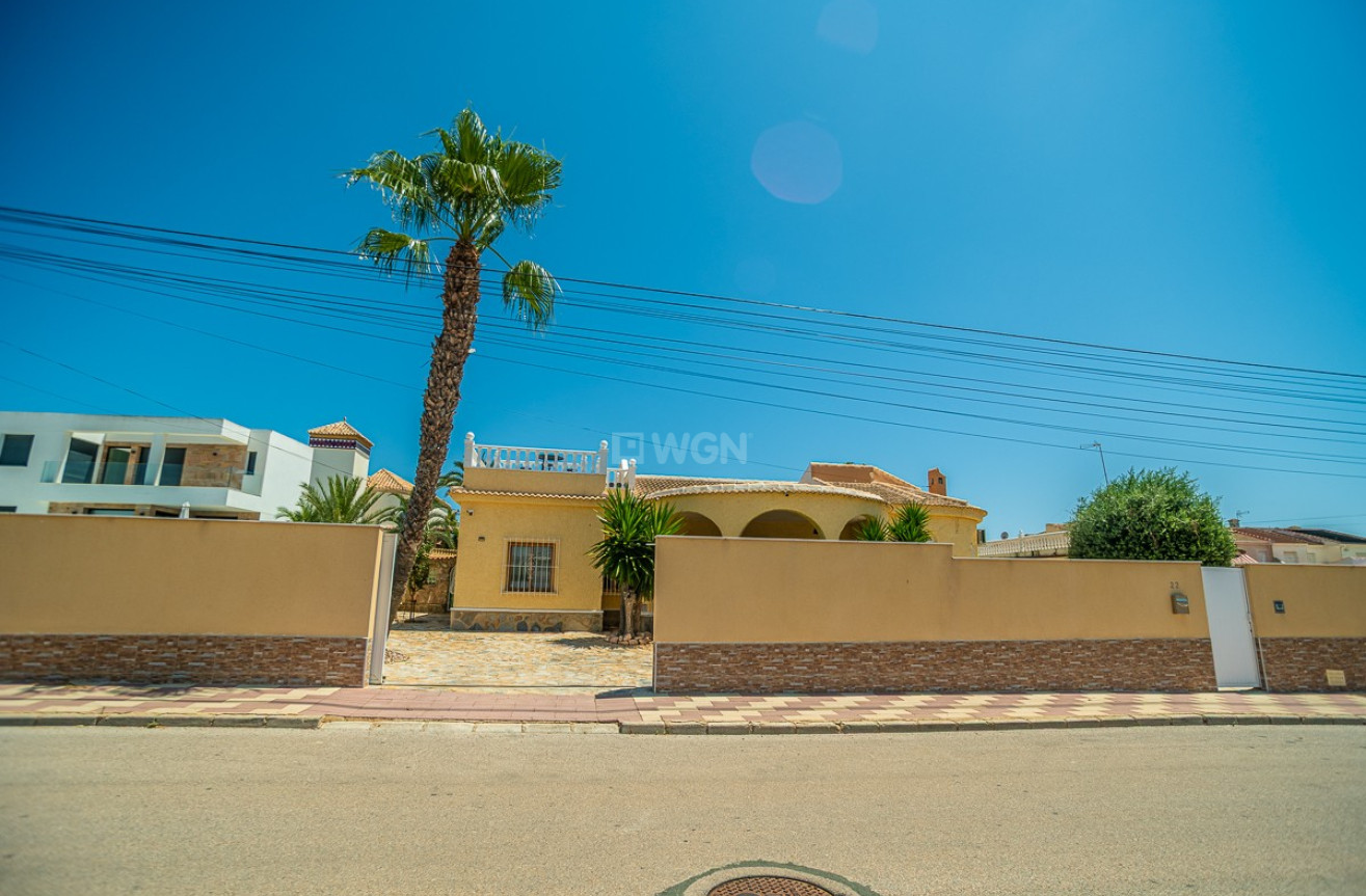 Odsprzedaż - Villa - Torrevieja - Costa Blanca