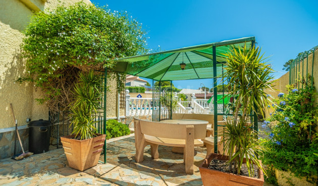 Odsprzedaż - Villa - Torrevieja - Costa Blanca