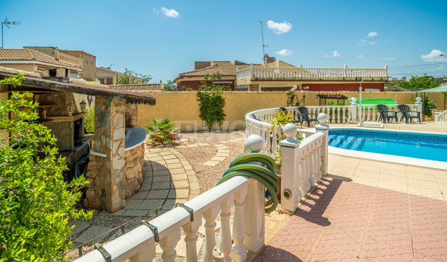 Odsprzedaż - Villa - Torrevieja - Costa Blanca