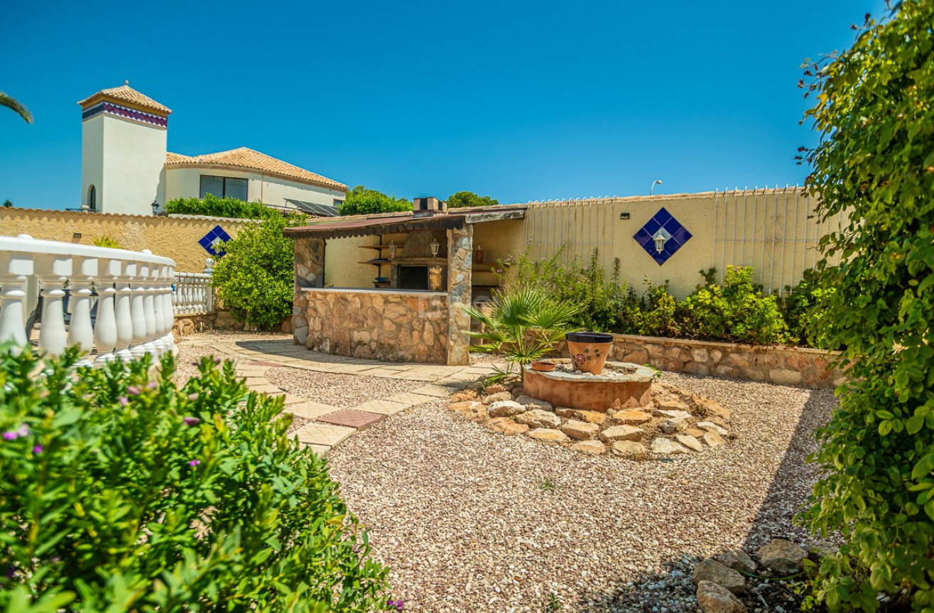 Odsprzedaż - Villa - Torrevieja - Costa Blanca