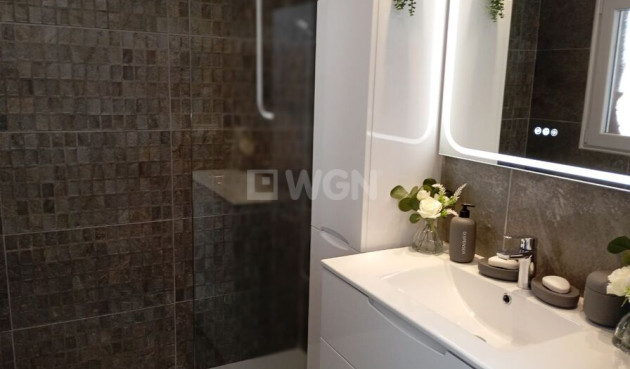 Odsprzedaż - Villa - Villamartin - Costa Blanca