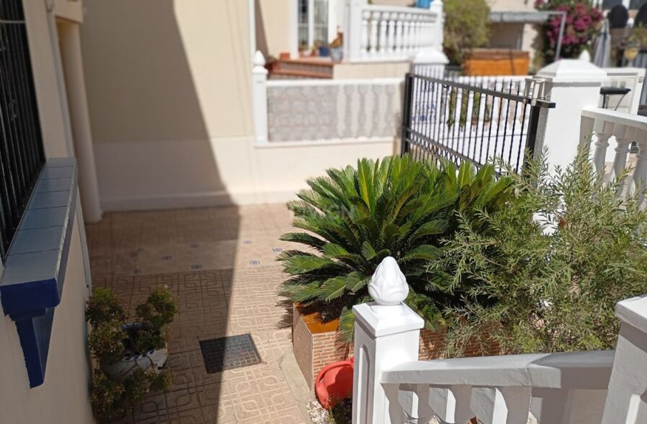 Odsprzedaż - Villa - Villamartin - Costa Blanca