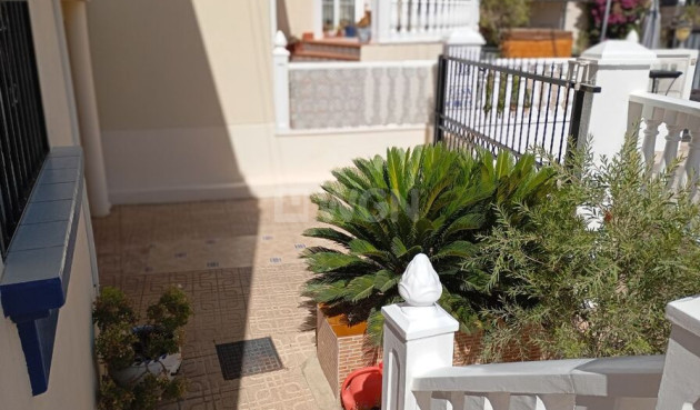 Odsprzedaż - Villa - Villamartin - Costa Blanca