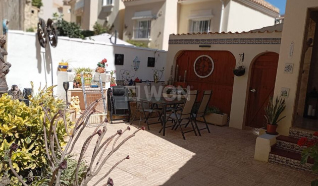 Odsprzedaż - Villa - Villamartin - Costa Blanca