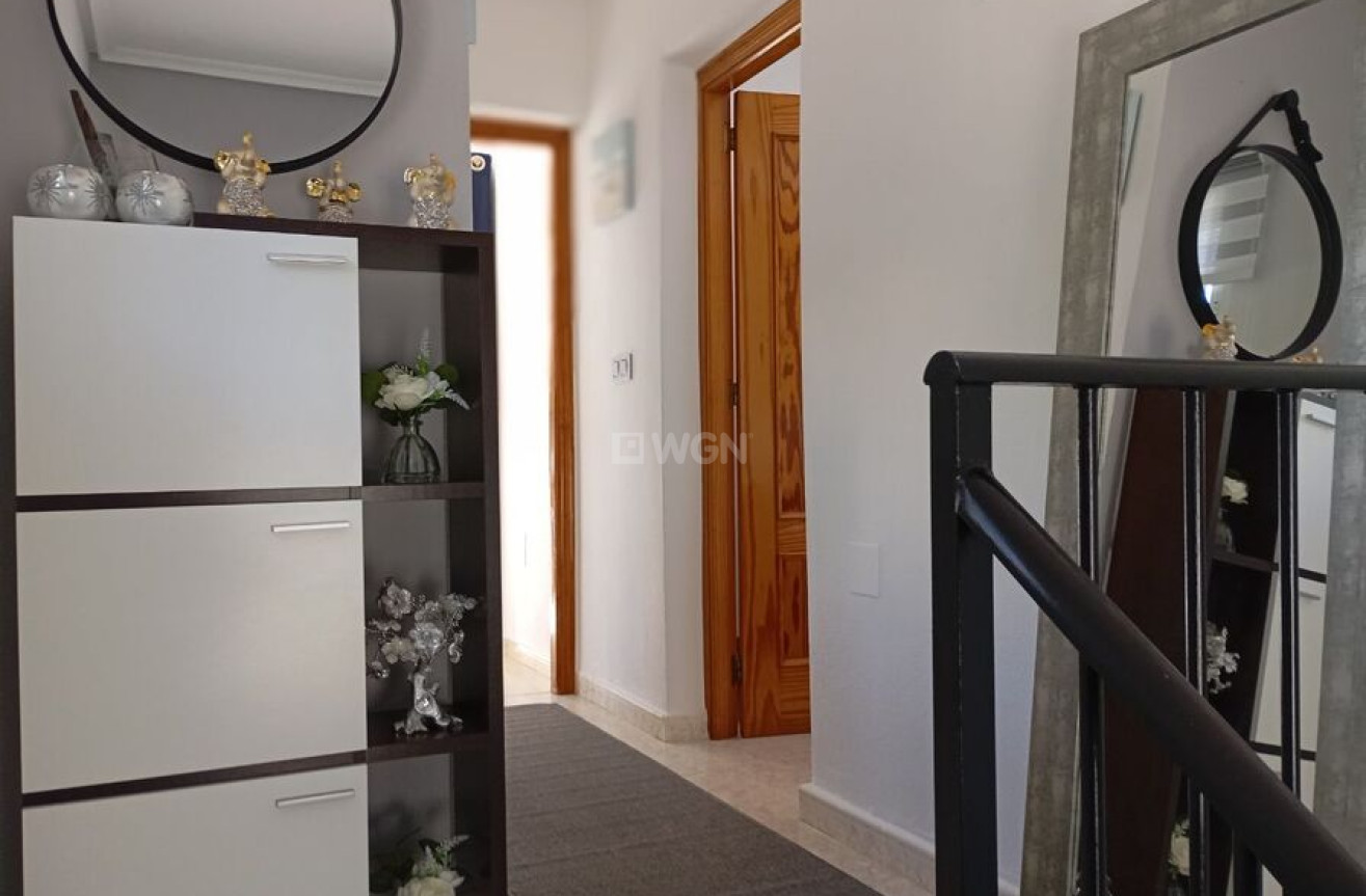 Odsprzedaż - Villa - Villamartin - Costa Blanca