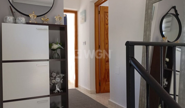 Odsprzedaż - Villa - Villamartin - Costa Blanca