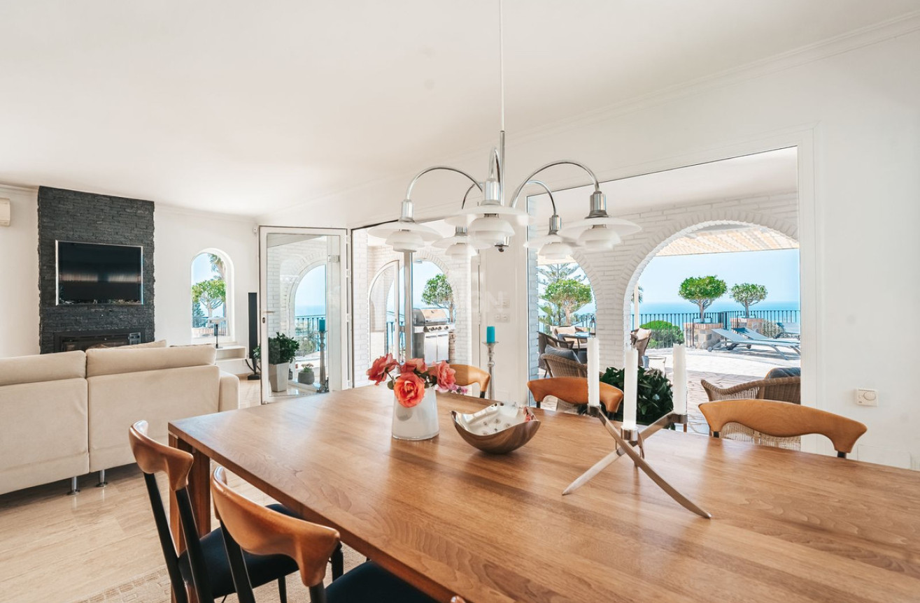 Odsprzedaż - Villa - La Capellania - Inland