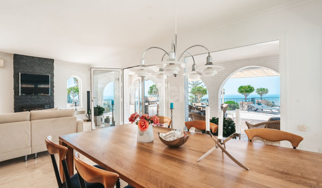 Odsprzedaż - Villa - La Capellania - Inland